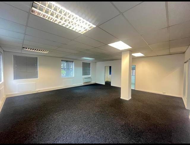 BUSINESS PROPERTY TO RENT IN MEYERSDAL